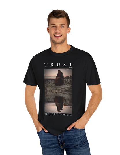 "Trust In His Perfect Timing" Unisex Heavy Tee