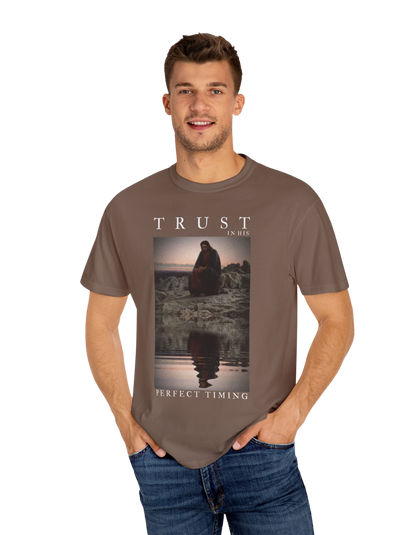 "Trust In His Perfect Timing" Unisex Heavy Tee
